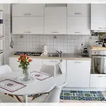 Your Place By The - Near Leonardo Academy, Mxp *