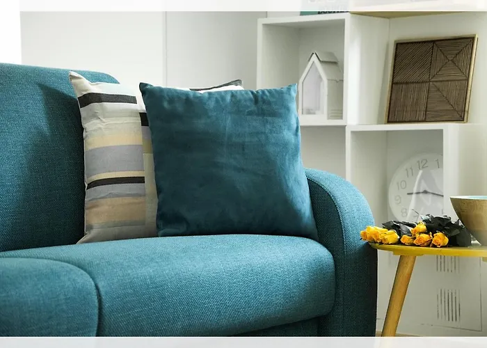 Your Place By The - Near Leonardo Academy, Mxp 세스토 칼렌데